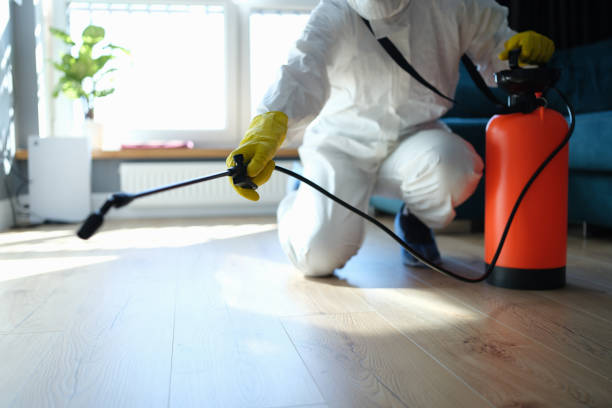 Trusted Crime Scene Cleanup service in Fredonia, WI - Four Month Blood Cleanse